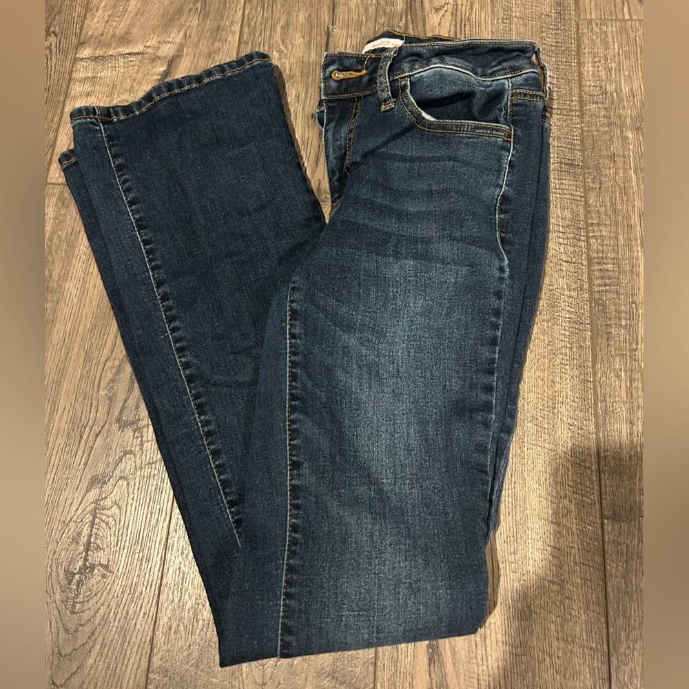 So blue jeans, low rise bootcut, 3/26w